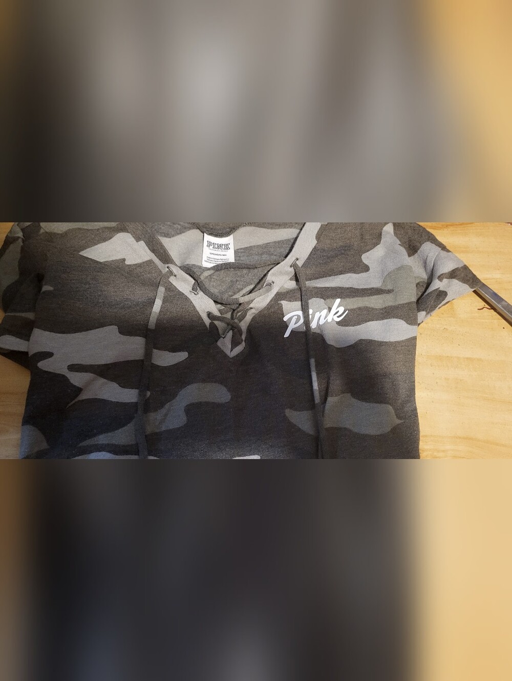 PINK Victoria's Secret Gray Camo Lace-Up Short Sleeve Tee